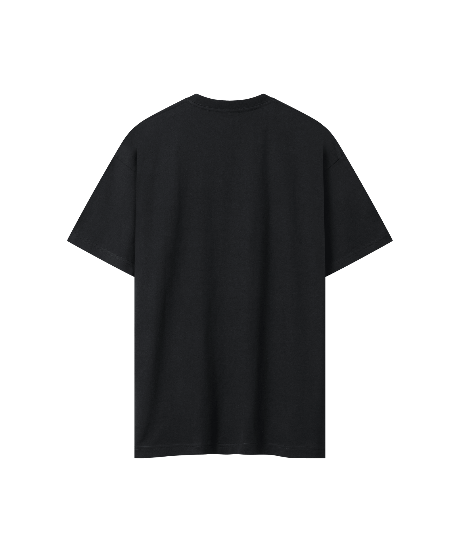 Rückansicht eines T-Shirts in schwarz für Herren. Das Shirt ist locker geschnitten. Es ist kein Logo zu sehen.