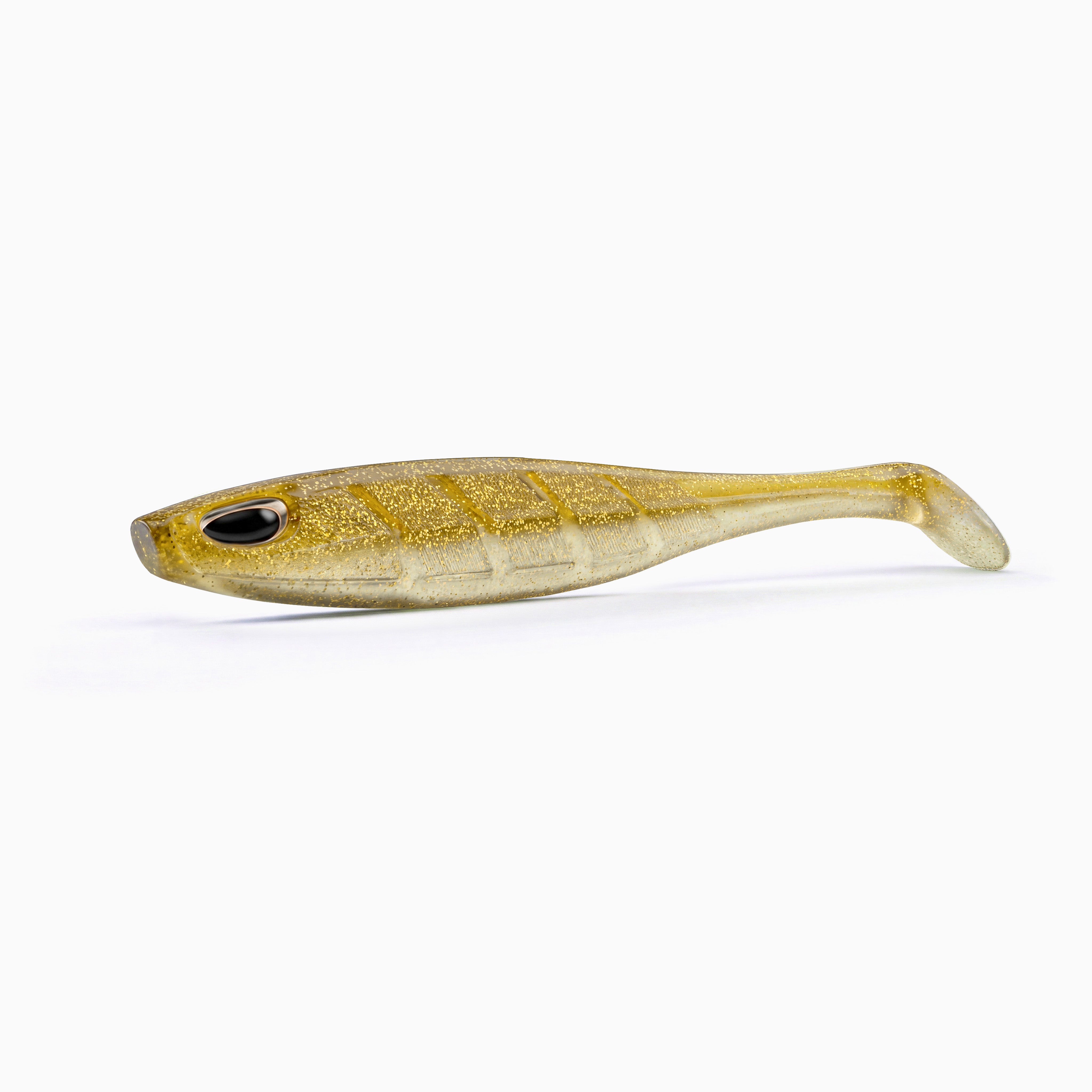 Nays Drive Gummiköder in Farbe C06, gold-transparenter Gummifisch mit starkem Goldglitzer.